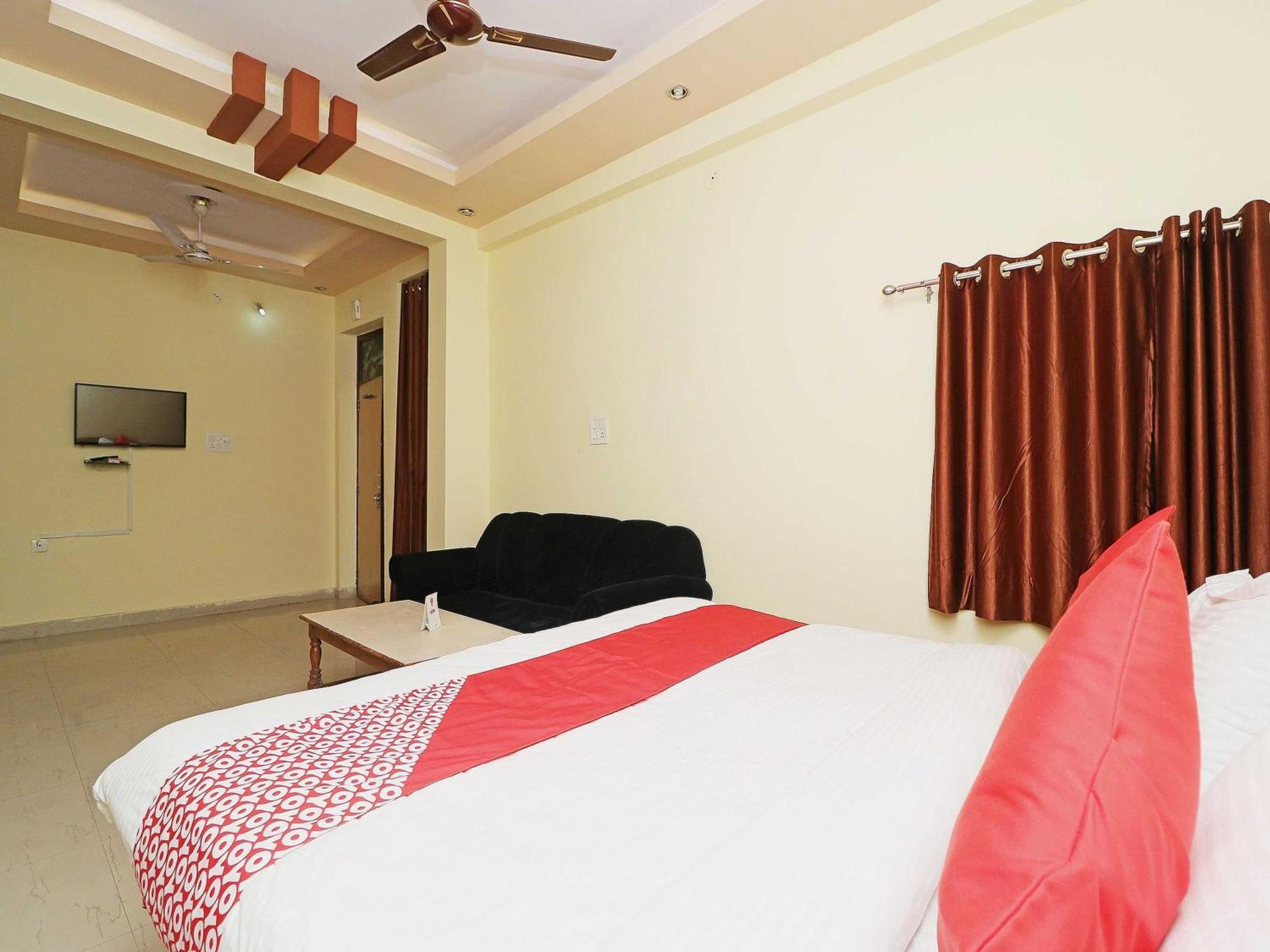 Oyo Flagship 12775 Bharat Plaza Hotel Kota  Exterior photo