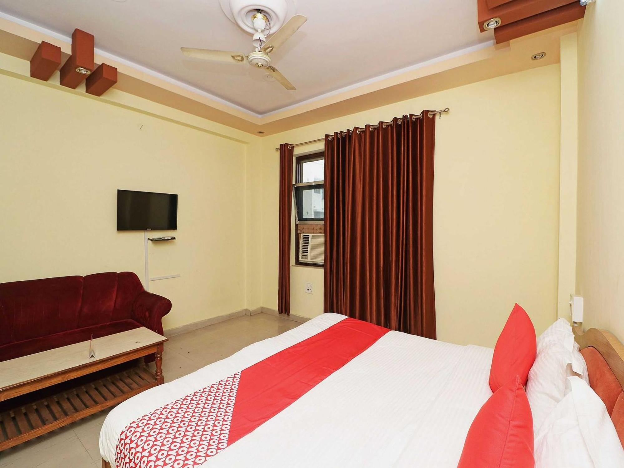 Oyo Flagship 12775 Bharat Plaza Hotel Kota  Exterior photo